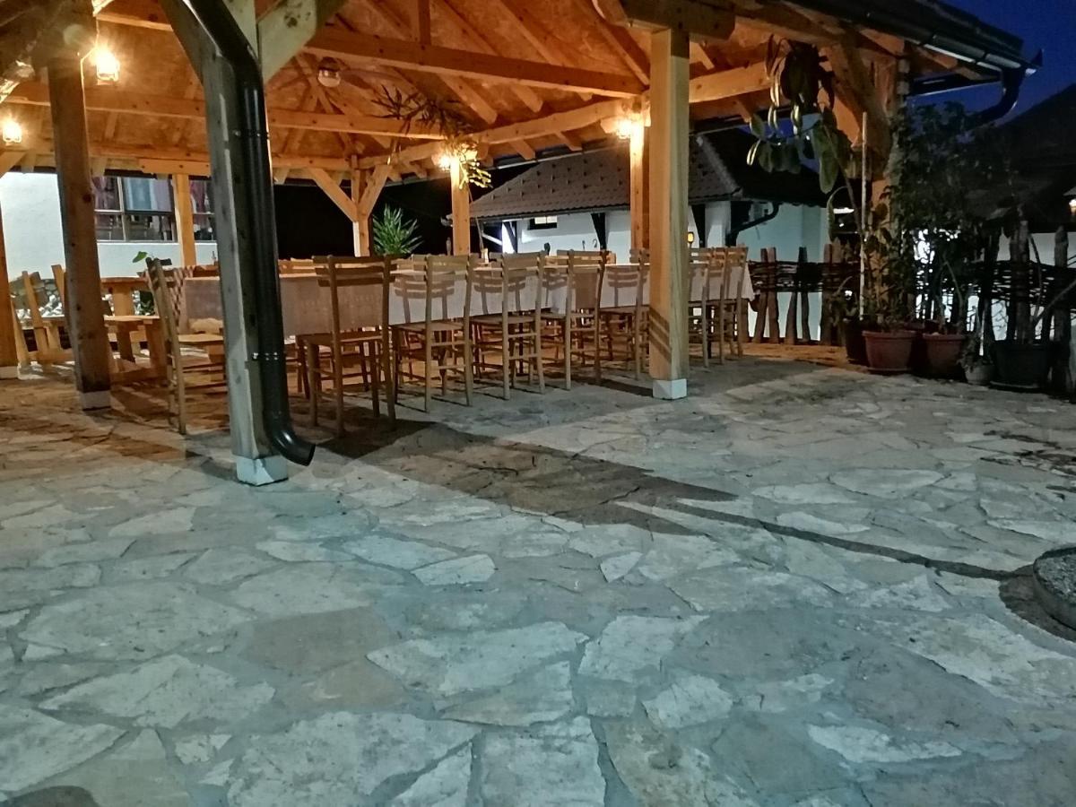 Etno Selo Lelic Bed and Breakfast Valjevo Eksteriør billede