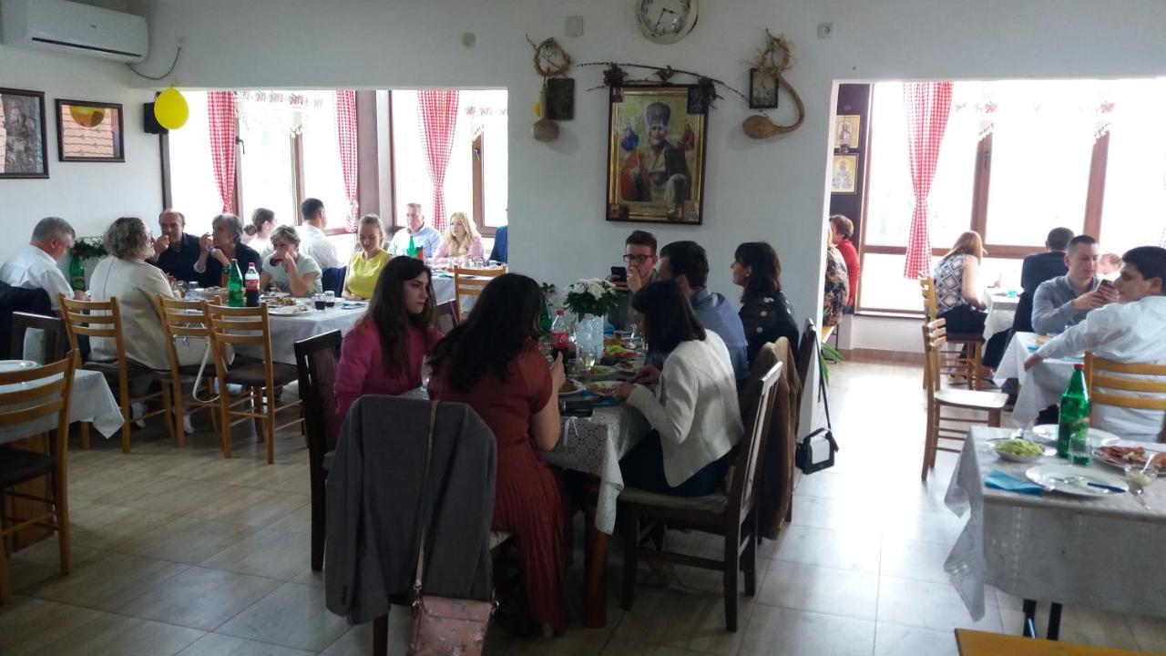 Etno Selo Lelic Bed and Breakfast Valjevo Eksteriør billede