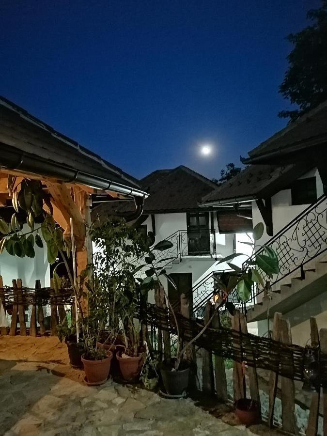 Etno Selo Lelic Bed and Breakfast Valjevo Eksteriør billede