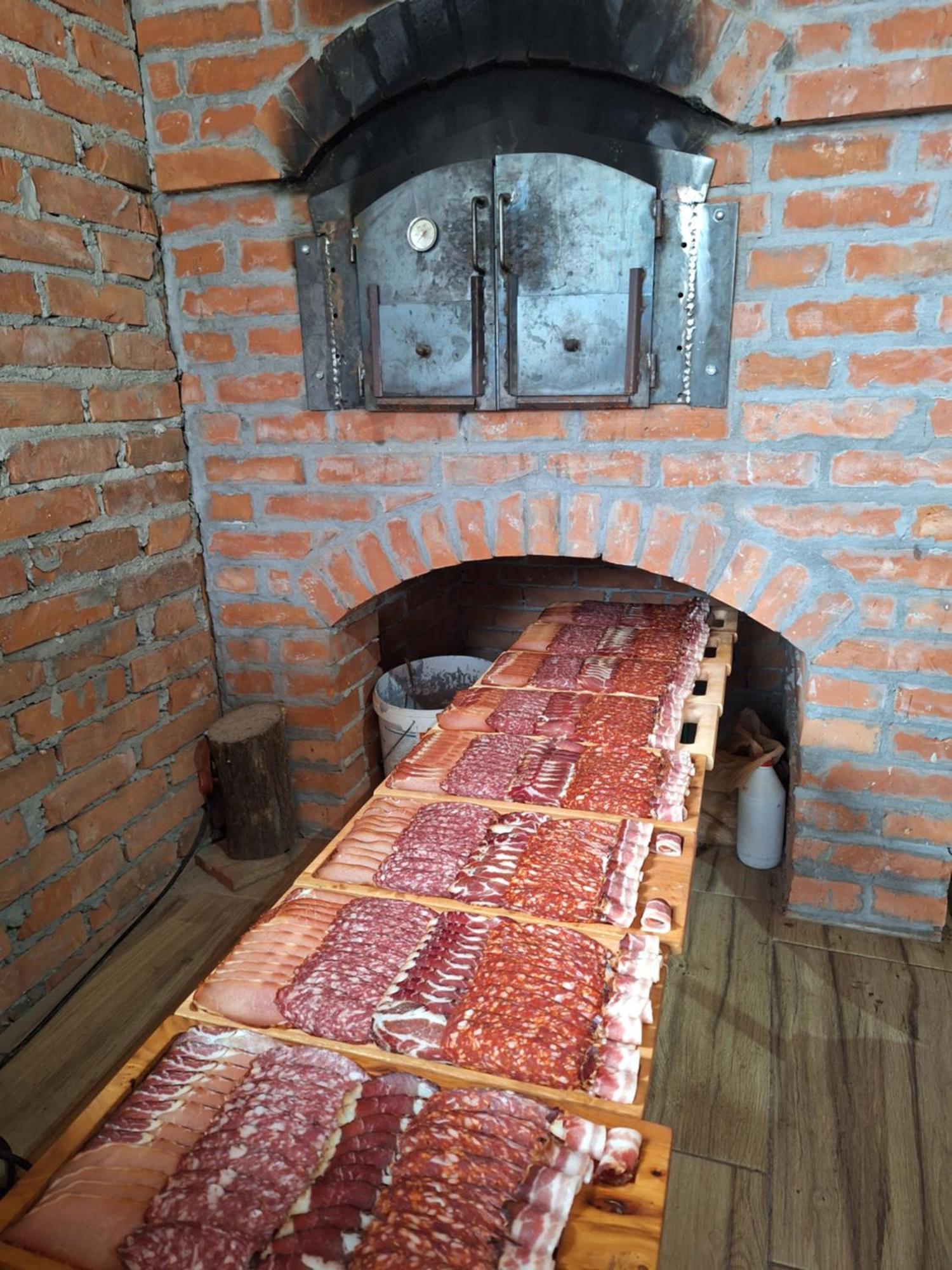 Etno Selo Lelic Bed and Breakfast Valjevo Eksteriør billede